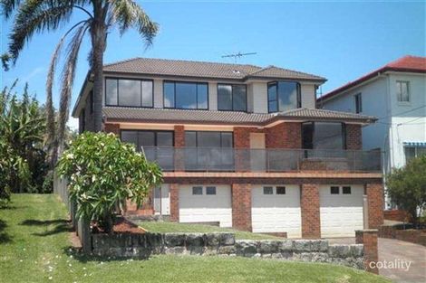 63 Narrabeen Park Pde, Warriewood, NSW 2102