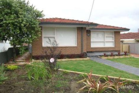 Property photo of 23 Central Avenue Beaconsfield WA 6162