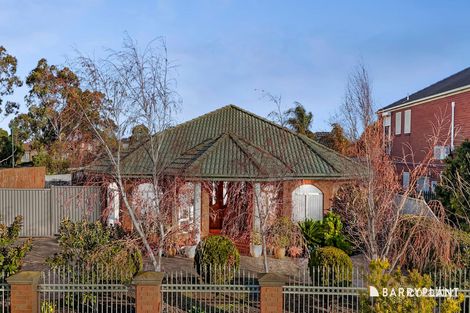 Property photo of 9 Hammersley Place Caroline Springs VIC 3023