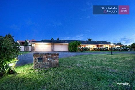 2 Lamark Ct, Greenvale, VIC 3059