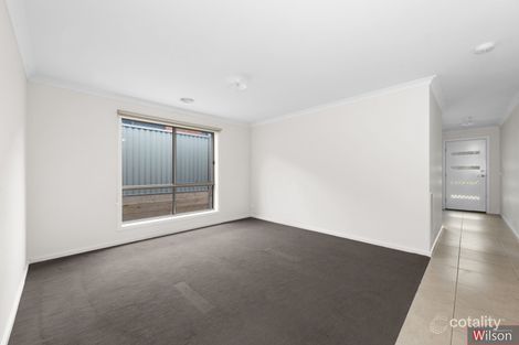 Property photo of 6 Veronica Place Mount Pleasant VIC 3350