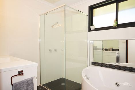 Property photo of 7 Durigan Place Banora Point NSW 2486