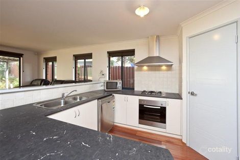 22a Dromana Pl, Craigie, WA 6025