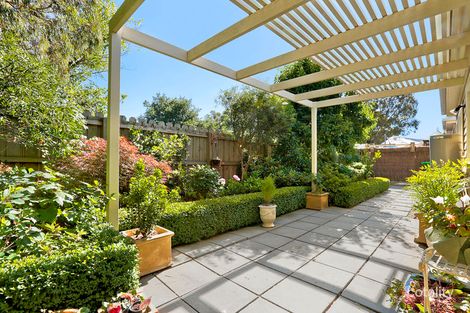 Property photo of 11/262-264 Station Road New Gisborne VIC 3438