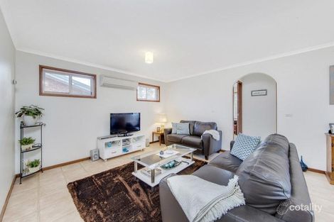 Property photo of 68 Henry Melville Crescent Gilmore ACT 2905