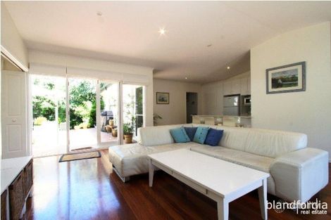 Property photo of 3 Bremer Street Griffith ACT 2603