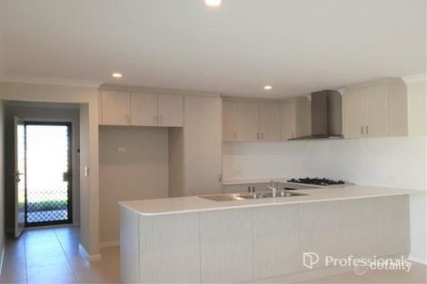 Property photo of 61 Lancaster Loop Piara Waters WA 6112