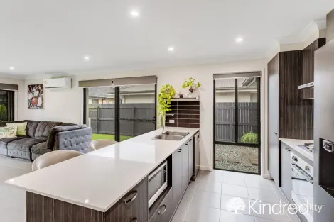 Property photo of 64 Greenhaven Circuit Narangba QLD 4504