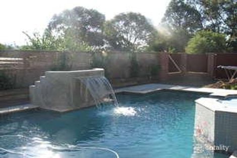 Property photo of 50 Guthridge Crescent Wanniassa ACT 2903