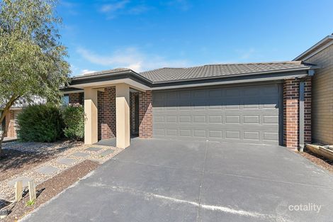 Property photo of 28 Clarendon Street Pakenham VIC 3810
