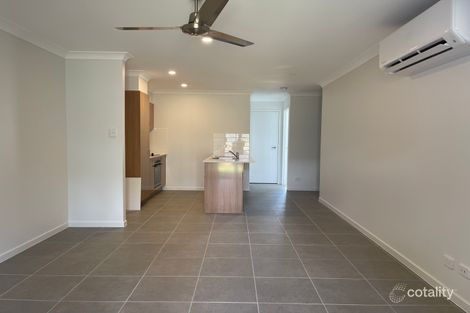 Property photo of 2/9 Annabelle Way Gleneagle QLD 4285
