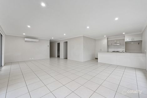 Property photo of 28 Carlin Street Glenvale QLD 4350