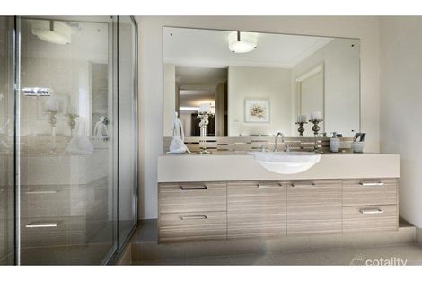 Property photo of 75 Keehner Entrance Martin WA 6110