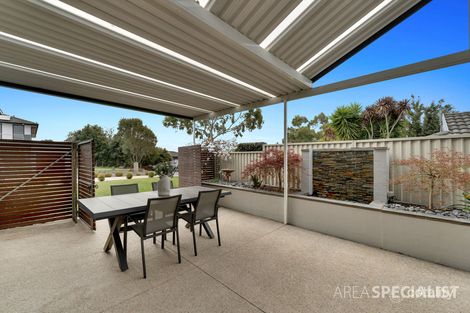 Property photo of 5 Winton Retreat Cranbourne East VIC 3977