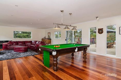 18 Lesley Cres, Crafers, SA 5152