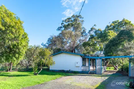 18 Beach St, Balnarring Beach, VIC 3926
