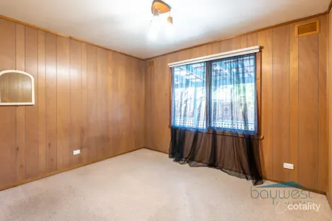 Property photo of 18 Beach Street Balnarring Beach VIC 3926