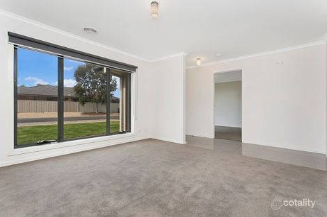 Property photo of 12 Lorikeet Avenue Epsom VIC 3551