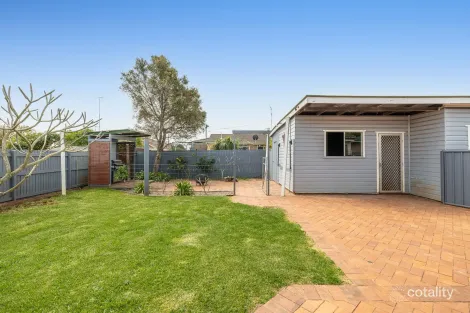Property photo of 31 Fromalls Street Harristown QLD 4350