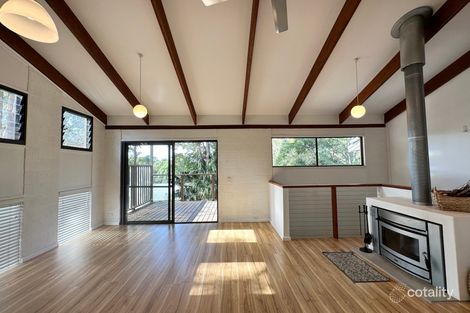 Property photo of 9 Gordon Crescent Smiths Lake NSW 2428