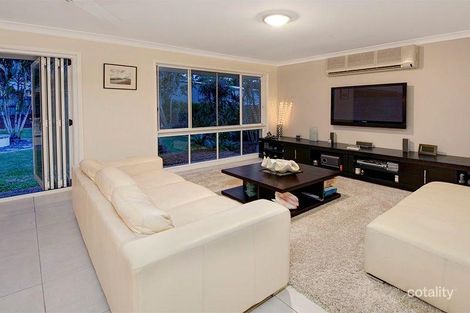 Property photo of 5 Meadow Place Middle Park QLD 4074