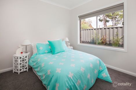 Property photo of 3 Gum View Close Brown Hill VIC 3350
