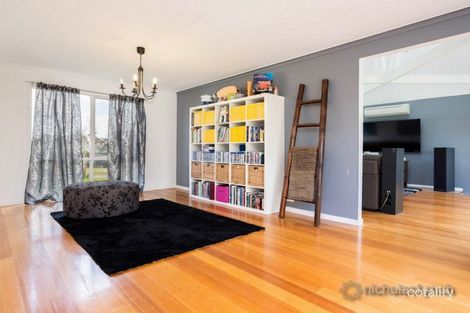 Property photo of 9 Robins Close Mount Martha VIC 3934