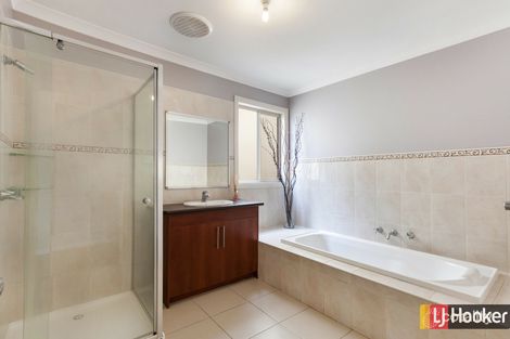 Property photo of 59 Siena Way Wallan VIC 3756