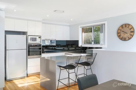 Property photo of 1 Wistaria Street Wyoming NSW 2250