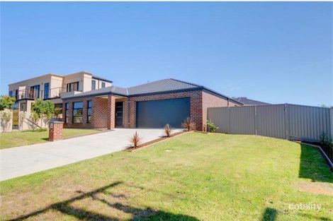 10 Cartledge Ave, Mount Clear, VIC 3350