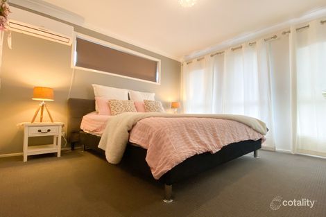 Property photo of 7 Eastpoint Avenue Haywards Bay NSW 2530