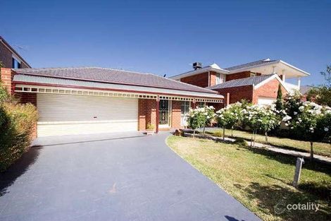 10 Pegasus Ct, Roxburgh Park, VIC 3064