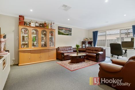 Property photo of 294 Casey Fields Boulevard Cranbourne East VIC 3977