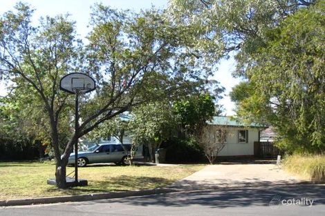 4 Canowie Pl, Busby, NSW 2168