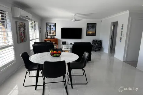 Property photo of 9 Victoria Place Forster NSW 2428