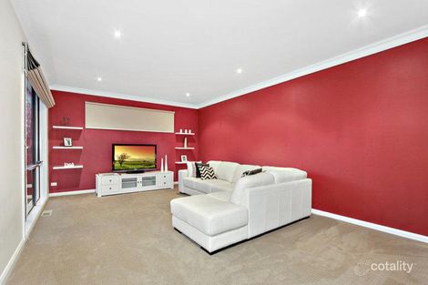 Property photo of 16 Tudor Drive Mooroolbark VIC 3138
