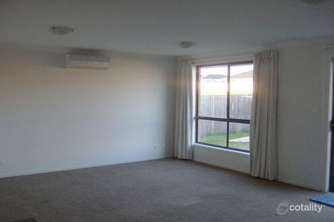 Property photo of 54 John Holt Street Macgregor ACT 2615