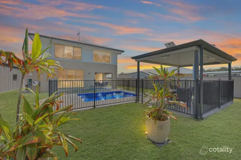 32 PORPITA CCT, TOOGOOM, QLD 4655