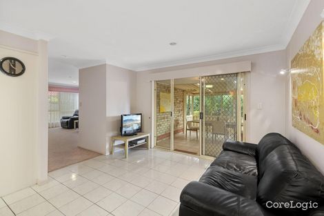 Property photo of 19 Kentia Crescent Banora Point NSW 2486