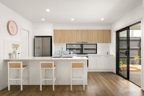 9 Gingera St, Banya, QLD 4551