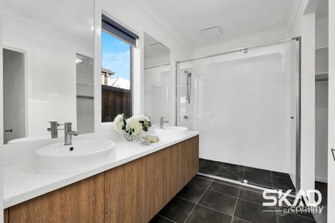 Property photo of 559 Cameron Street Donnybrook VIC 3064