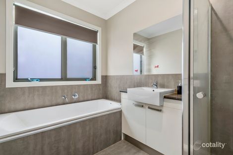 Property photo of 23 Patterson Drive Kyneton VIC 3444