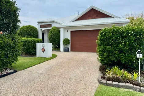 Property photo of 9 Malta Place Parrearra QLD 4575