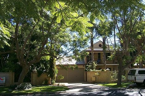 15 Macleod Rd, Applecross, WA 6153