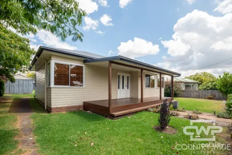25 Walter St, Glen Innes, NSW 2370
