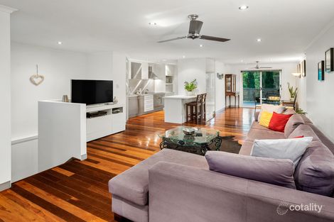 Property photo of 61 Reinhold Crescent Chermside QLD 4032