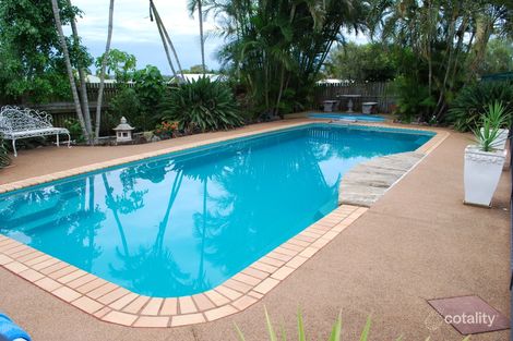 Property photo of 23 Pinnacle Court Avoca QLD 4670