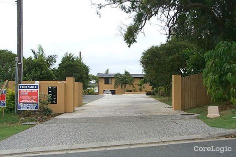 Property photo of 2/13 Schneider Avenue Labrador QLD 4215