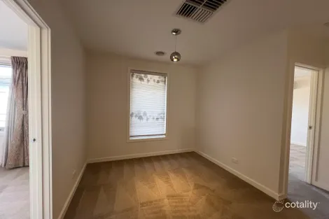 Property photo of 15/191 Reynolds Road Doncaster East VIC 3109