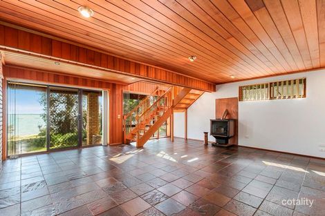 Property photo of 19 Toorak Avenue Loch Sport VIC 3851